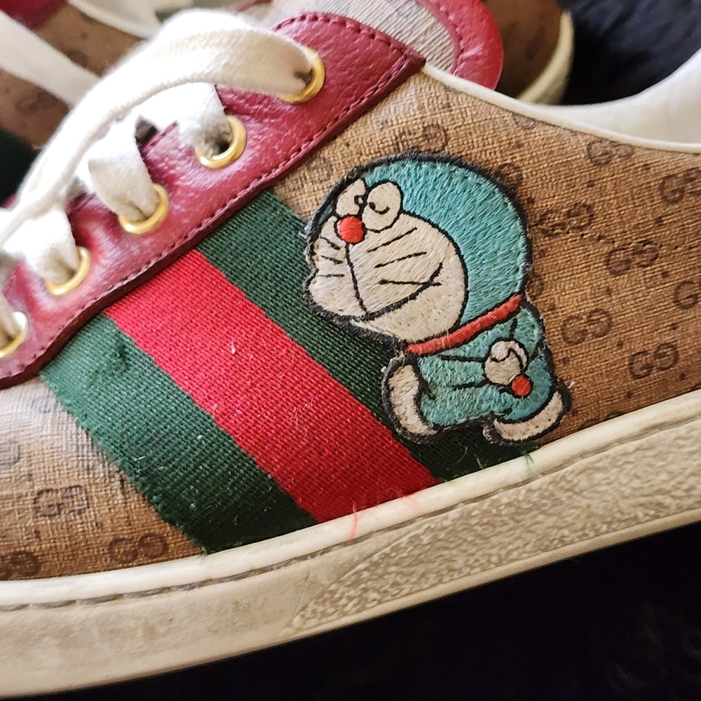 AUTHENTIC GUCCI Doraemon Low Cut Sneakers Size US 8 - Picture 3 of 10